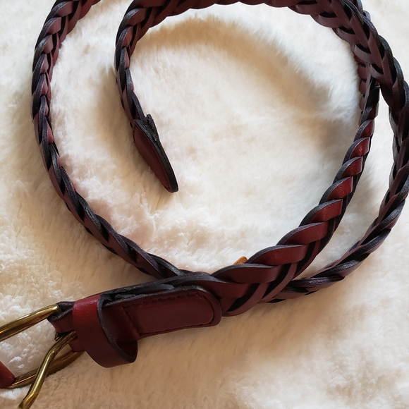 Uniqlo red braided leather belt like new - Picture 5 of 5